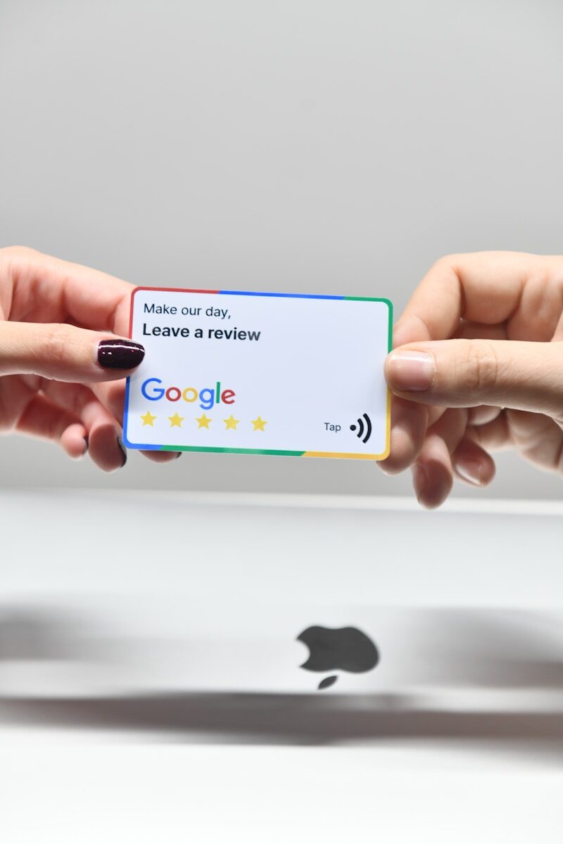 Biais de négativité en marketing : un seul point de friction peut ruiner votre parcours client